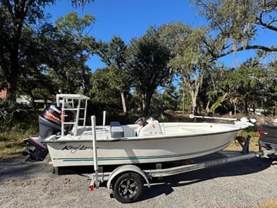 BOATZON | Key Largo 180 Center Console 2006