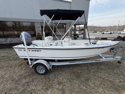 BOATZON | Key West 1710 Sportsman 2010