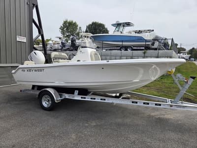BOATZON | KEY WEST 189 FS 2027