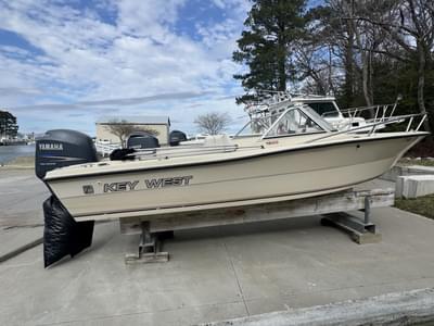 BOATZON | Key West 1900 Dual Console 1992