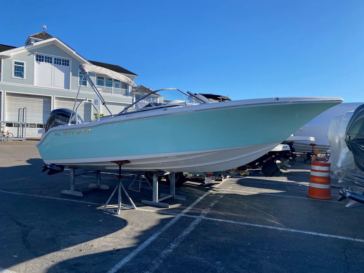 2025 Key West 203 DFS - Sold Boat