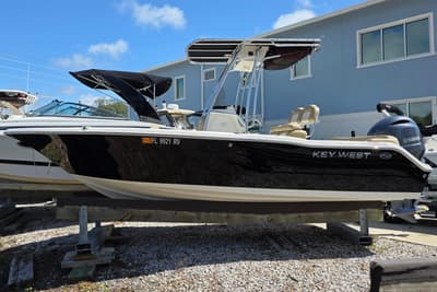 BOATZON | Key West 203 FS 2019