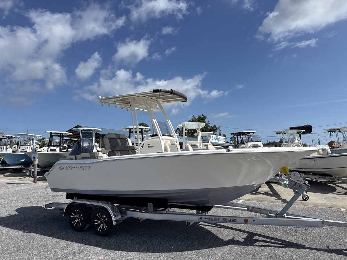 2027 Key West 203 FS - Sold Boat