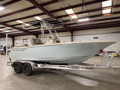 BOATZON | Key West 203 FS 2027