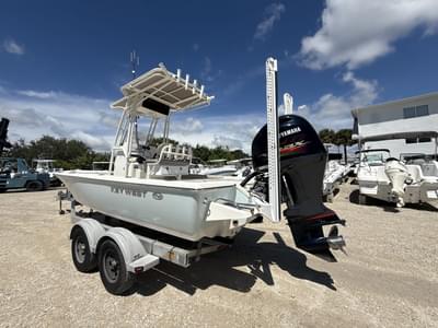 BOATZON | Key West 210 Bay Reef 2021