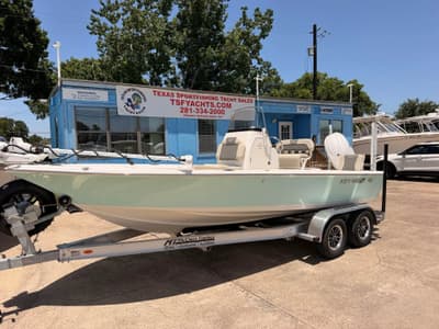 BOATZON | Key West 210 Bay Reef 2027