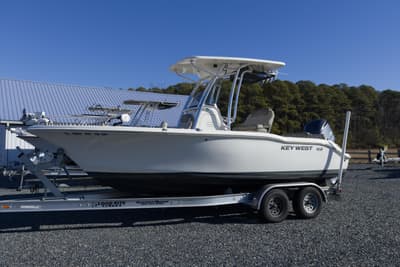 BOATZON | Key West 219 FS 2022