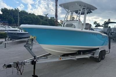 BOATZON | Key West 219 FS 2022