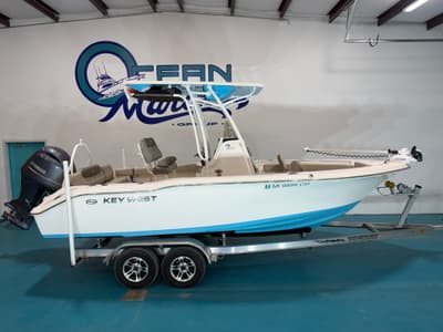 BOATZON | Key West 219 FS 2023