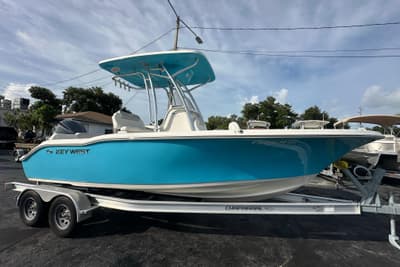 BOATZON | Key West 219 FS 2023