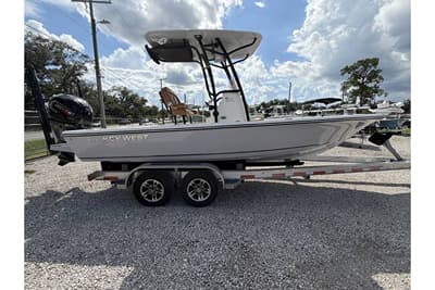 BOATZON | Key West 230 Bay Reef 2027