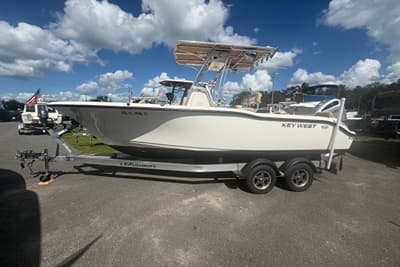 BOATZON | Key West 239 FS 2019