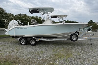 BOATZON | Key West 239 FS 2026