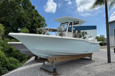 BOATZON | Key West 239 FS 2026