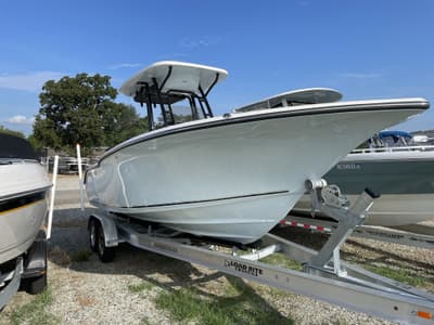 BOATZON | Key West 244 CC 2025