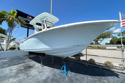 BOATZON | Key West 249 FS 2027