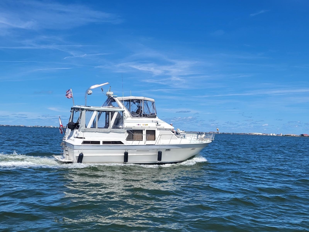 1987 Kha Shing 38 - Sold Boat