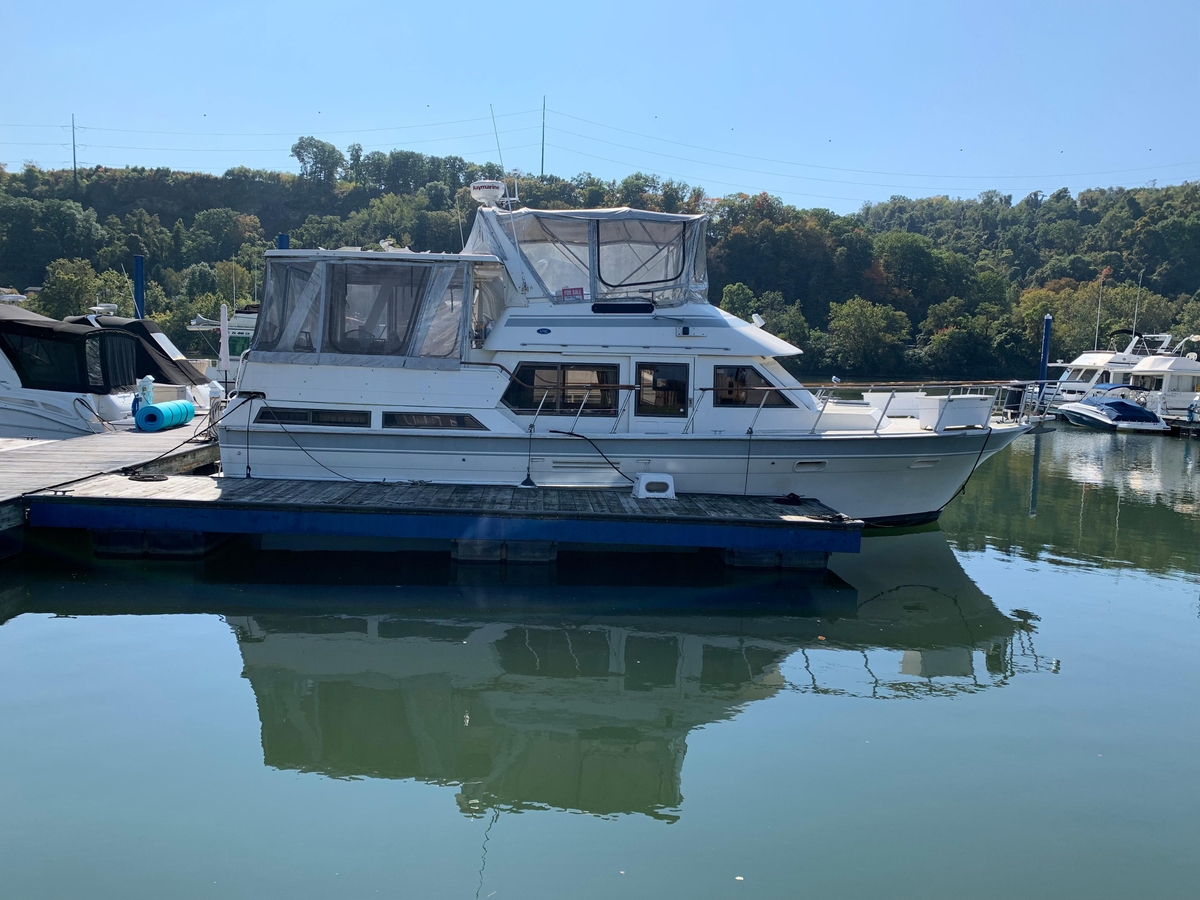 1987 Kha Shing Vista 40 - Sold Boat