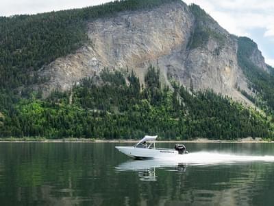 BOATZON | KingFisher 1825 Falcon 2025