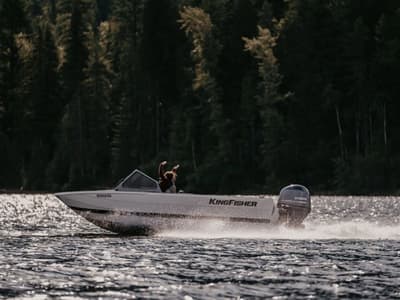 BOATZON | KingFisher 1825 Falcon 2026