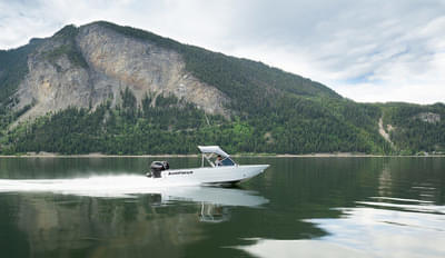 BOATZON | KingFisher 1825 Falcon 2026