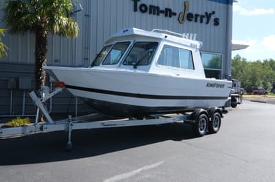 BOATZON | KingFisher 2025 Escape HT 2027
