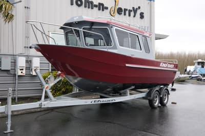 BOATZON | KingFisher 2325 Coastal Express 2026 BOATZON | KingFisher 2325 Coastal Express 2026