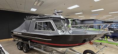 BOATZON | KingFisher 2425 Escape HT 2025 BOATZON | KingFisher 2425 Escape HT 2025