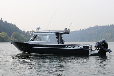 BOATZON | KingFisher 2425 Escape HT 2025