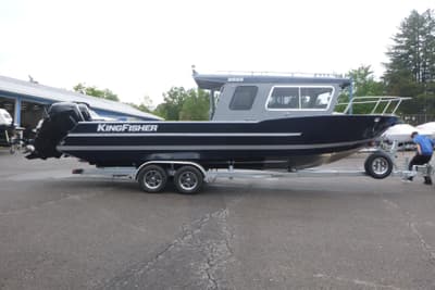 BOATZON | KingFisher 2825 Coastal Express 2027