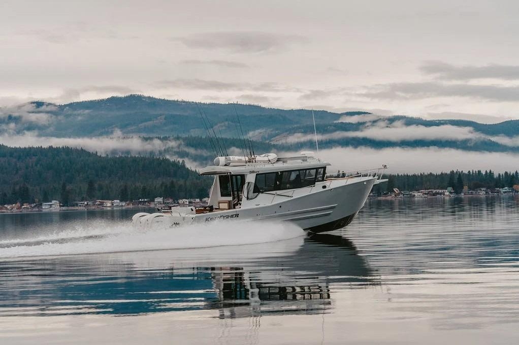 2026 KingFisher 38 GFX - Sold Boat