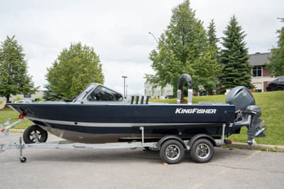 BOATZON | Kingfisher Boats Escape 2025 2026