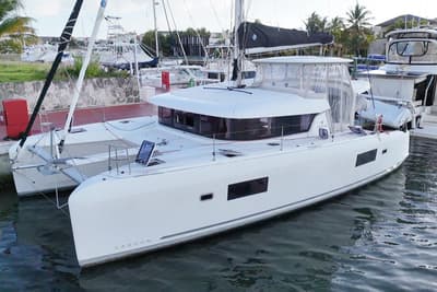 BOATZON | Lagoon 42 2020