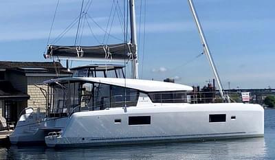 BOATZON | Lagoon 42 2024 BOATZON | Lagoon 42 2024