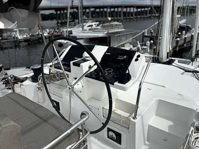 BOATZON | Lagoon Lagoon 560 2012