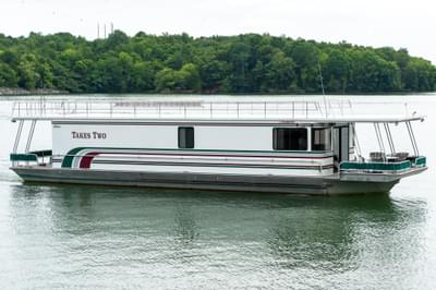 BOATZON | Lakeview 62 x 14 Widebody Houseboat 1995