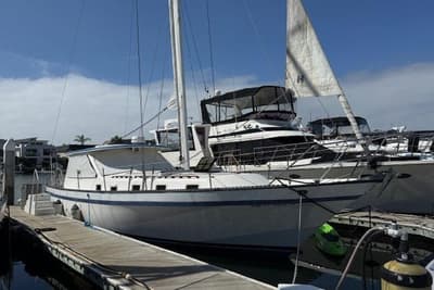 BOATZON | Lancer 45 Motorsailer 1982