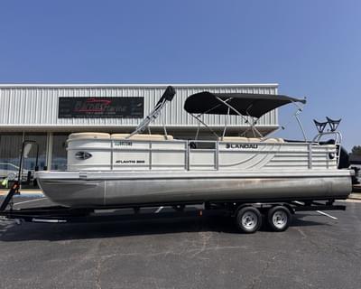 BOATZON | Landau Atlantis 250 2017