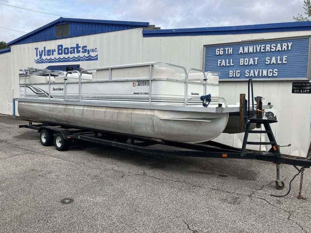 2000 Landau Bandit 24 Cruise - Sold Boat