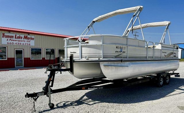 2000 Landau ELITE 251 - Sold Boat