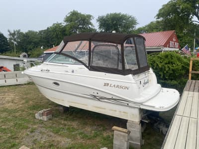 BOATZON | Larson CABRIO 2000