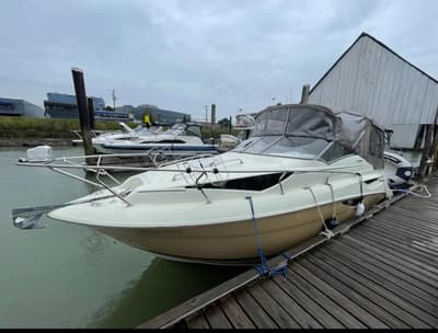 BOATZON | Larson Cabrio 285 2014