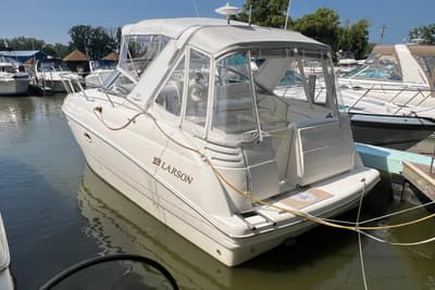 BOATZON | Larson Cabrio 330 2000 BOATZON | Larson Cabrio 330 2000