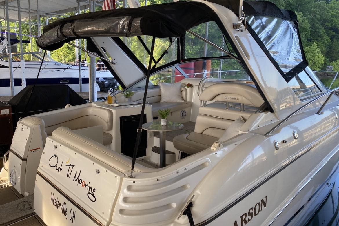 Larson Cabrio 330 2004
