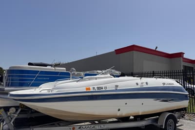 BOATZON | Larson Escape 213 2000 BOATZON | Larson Escape 213 2000