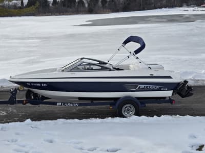 BOATZON | Larson LX850 2011