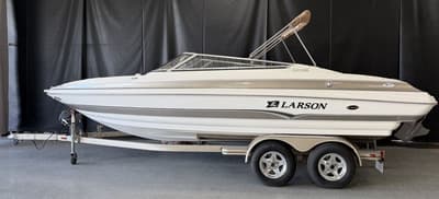 BOATZON | Larson LXI 228 2006