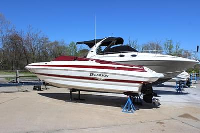 BOATZON | Larson LXi 268 2005