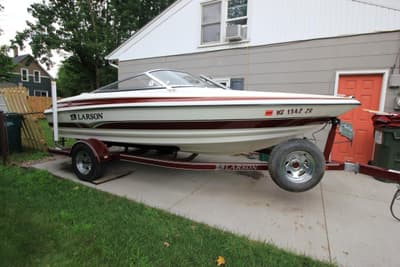 BOATZON | Larson SEi 180 Sport IO 2005