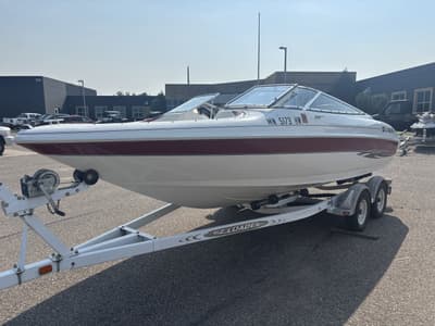 BOATZON | Larson SEi 206 2000